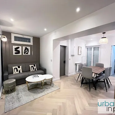 Urban Flat 178 - Cosy Chic 2 Bedroom Flat In Apartment Paris