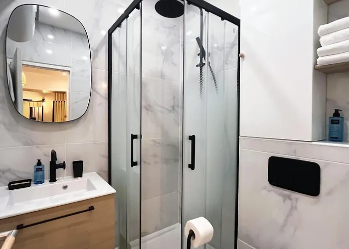 Urban Flat 178 - Cosy Chic 2 Bedroom Flat In * Paris