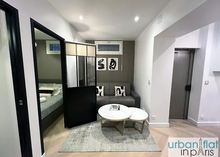 Urban Flat 178 - Cosy Chic 2 Bedroom Flat In *