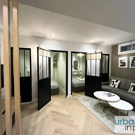 Apartment Urban Flat 178 - Cosy Chic 2 Bedroom Flat In Paris