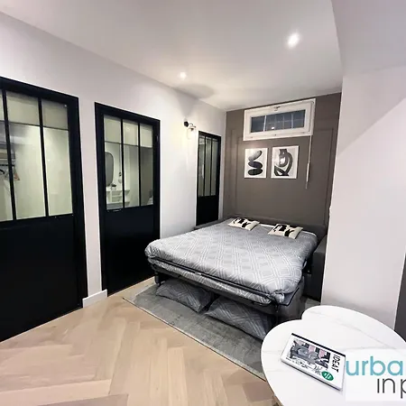 Urban Flat 178 - Cosy Chic 2 Bedroom Flat In * Παρίσι